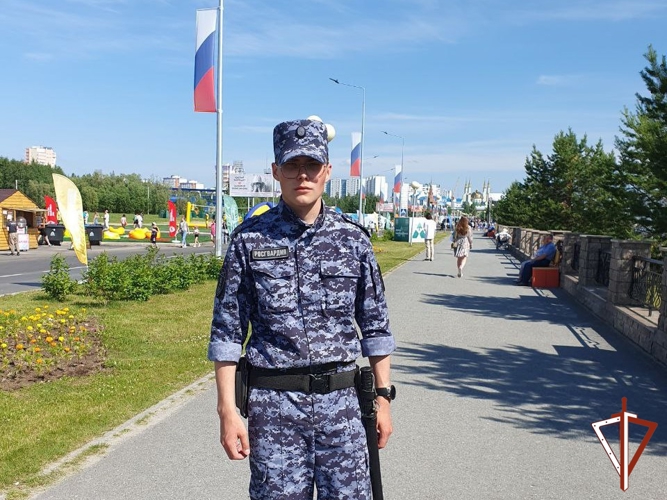 Росгвардия обеспечила безопасность празднования Дня молодежи и выпускных вечеров в Югре
