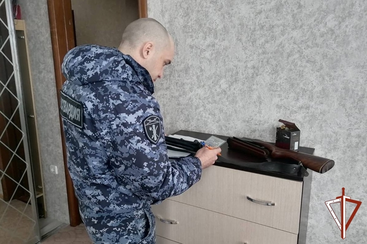 С начала года росгвардейцы изъяли за нарушения правил оборота более четырехсот единиц оружия в Югре