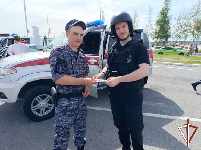 В Югре Росгвардия провела профориентационные мероприятия для  молодёжи на фестивале «Возрождение»