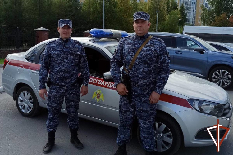В Югре Росгвардия рассказала печатным СМИ о специфике службы в батальоне вневедомственной охраны Нижневартовска  