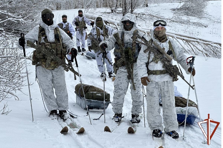 В Югре при силовой поддержке СОБР «Норд» Росгвардии из незаконного оборота изъято почти 50 кг наркотических средств и психотропных веществ