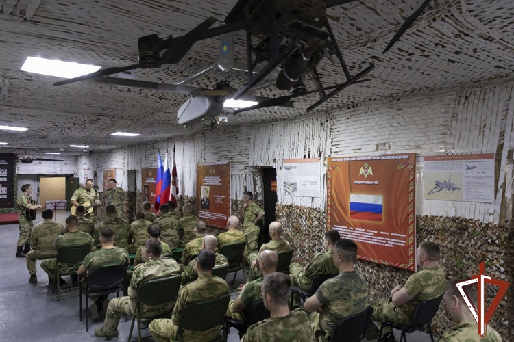 Концертная бригада ансамбля песни и пляски Отдельной дивизии оперативного назначения имени Ф.Э. Дзержинского войск национальной гвардии побывала на гастролях в Луганской Народной Республике