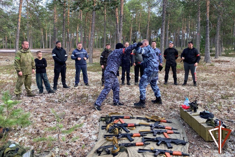 В Югре к 9-летию территориального Управления Росгвардия организовала цикл мероприятий, посвященных службе в ведомстве 