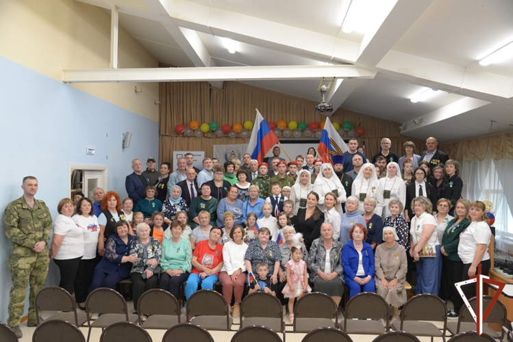 В Югре Росгвардия поблагодарила волонтеров региона за cотый гуманитарный груз в зону СВО  
