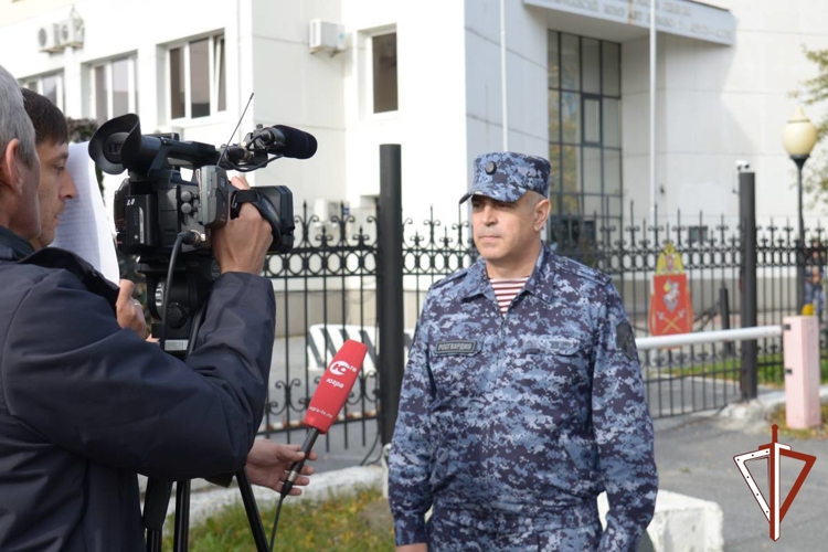 Очередной выпуск ведомственной программы «Югра – территория безопасности. Росгвардия» посвящен деятельности подразделений ведомства (ВИДЕО)
