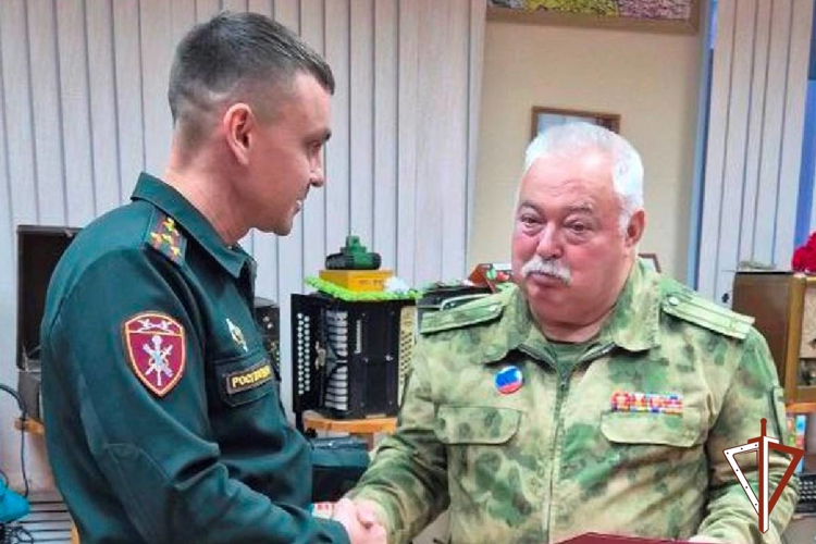   В Югре Росгвардия приняла участие в мероприятиях, посвящённых Дню пожилого человека