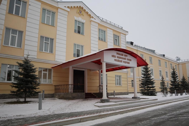 Командующий Уральским ордена Жукова округом войск национальной гвардии поздравил личный состав, ветеранов объединения, их родных и близких с Новым годом