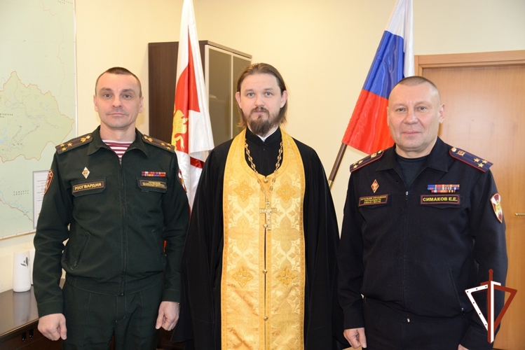 В Югре Росгвардия и Епархия обсудили вопросы безопасности на религиозных объектах в новогодние и рождественские праздники    