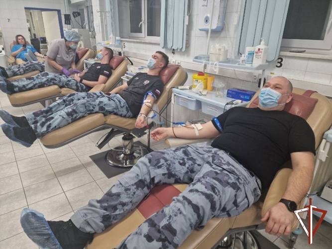 В Югре бойцы ОМОН «Стерх» Росгвардии пополнили банк донорской крови