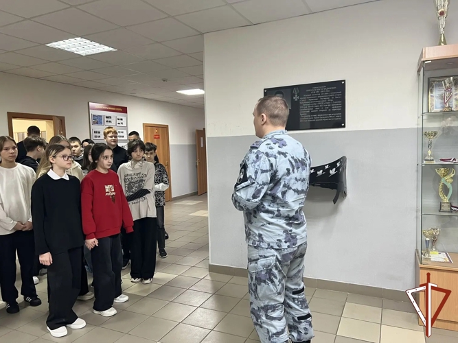 В Югре Росгвардия провела день открытых дверей памяти кавалера ордена Мужества Виктора Николаева