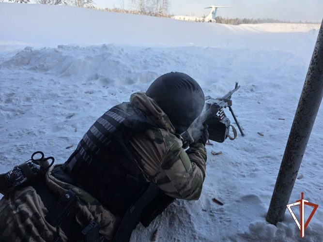 В Югре прошел полевой выход сотрудников ОМОН Росгвардии