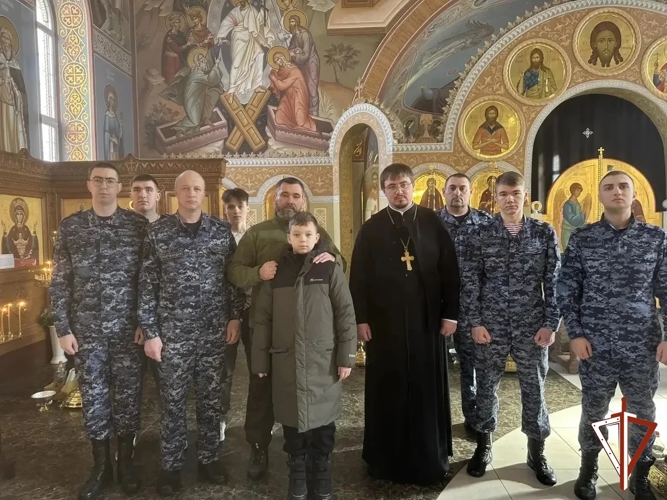 В Югре личный состав Росгвардии принял участие в молебне о воинах правопорядка