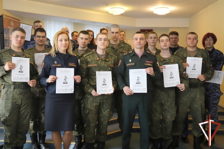 Росгвардия в Югре приняла участие в международной акции «Диктант Победы»