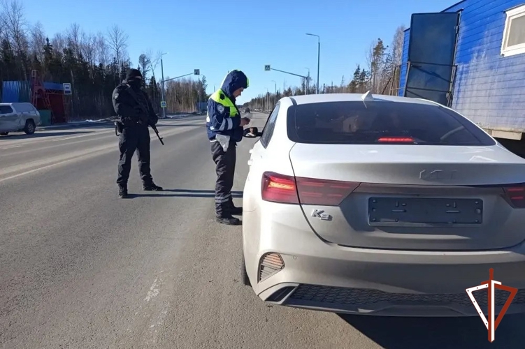 При участии ОМОН Росгвардии на автодорогах Югры прошло оперативно-профилактическое мероприятие «Анаконда»