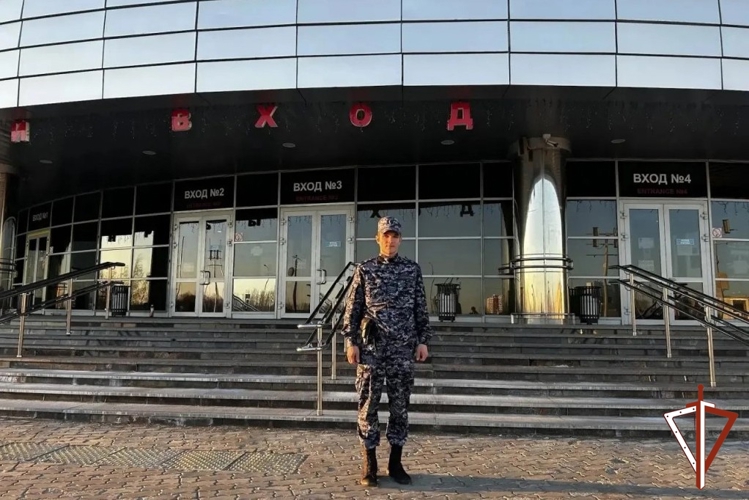В Югре Росгвардия обеспечила правопорядок при проведении хоккейных матчей ВХЛ