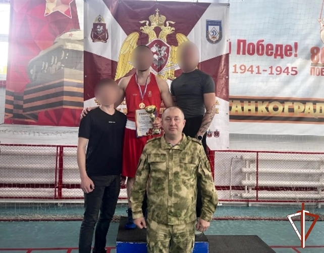 Сотрудник ОМОН из Югры стал чемпионом Уральского округа Росгвардии по боксу