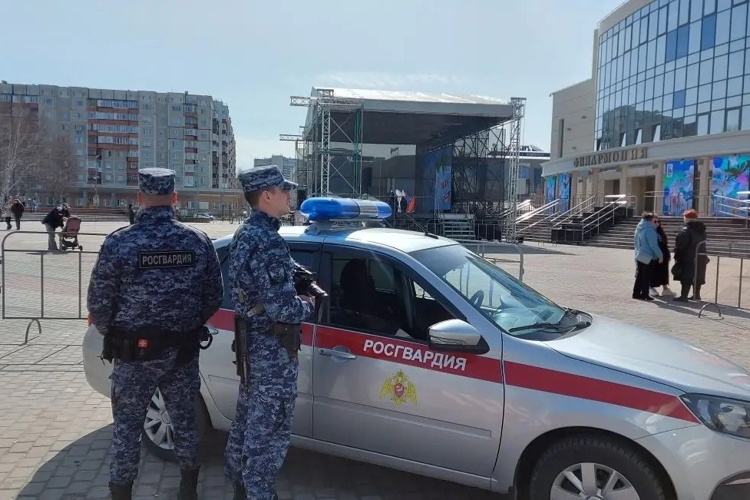 Росгвардия обеспечила безопасность празднования Дня Весны и Труда в Югре