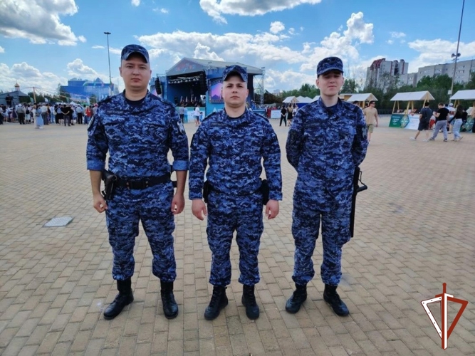 В Югре Росгвардия обеспечила правопорядок на мероприятиях национального праздника «Сабантуй»