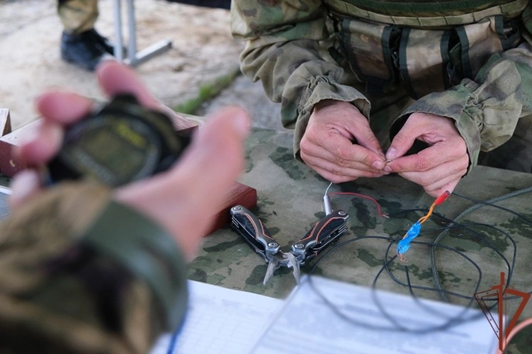 В Уральском округе Росгвардии определили лучшие группы разминирования