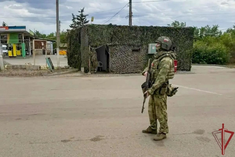 Росгвардеец сорвал атаку БПЛА на АЗС в Запорожской области