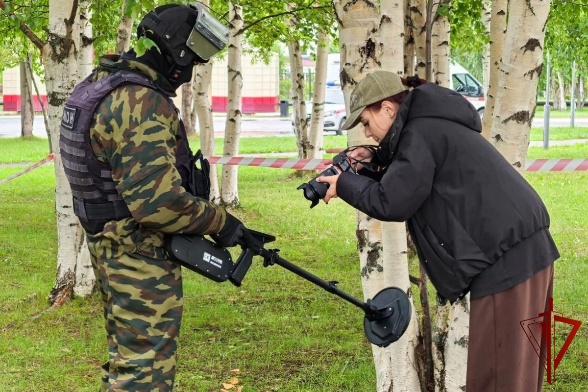 В Югре Росгвардия проводит профилактические мероприятия по противодействию терроризму в преддверии учебного года