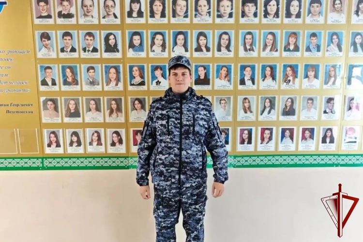 В Югре Росгвардия обеспечила безопасность Дня знаний