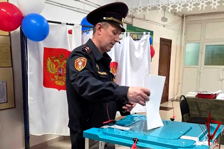 В Югре подвели итоги участия сотрудников Росгвардии в едином дне голосования