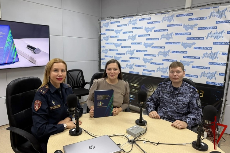 В Югре Росгвардия приняла участие в авторских программах на телевидении и радио