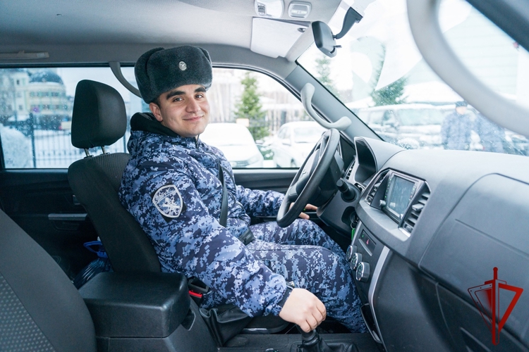 В Югре на региональном телевидении вышли в свет очередные выпуски авторских программ и рубрик Росгвардии 